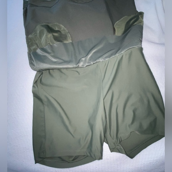 Women’s S.C. & CO. Army green stretchy Pull-on Skort size 8 - Picture 4 of 13